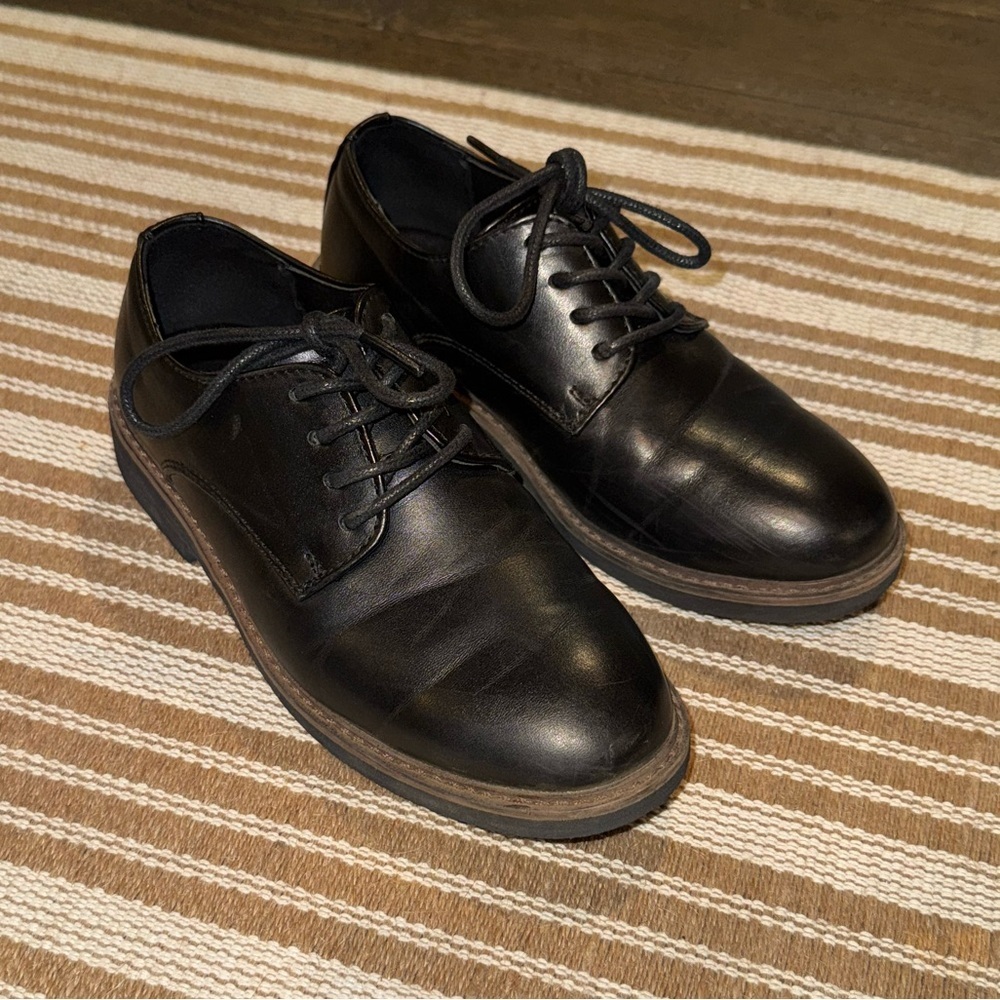 Deer Stags Boys’ Size 13 Oxford Style Black Dress Shoes Gently Used